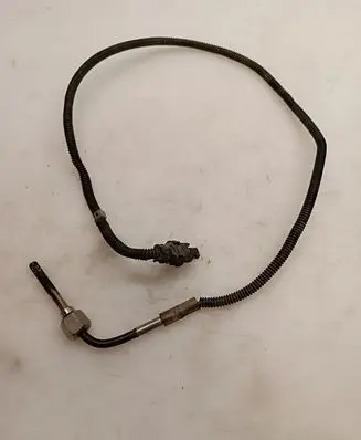 Mercedes-Benz E W212 Lambda probe sensor A0009057004