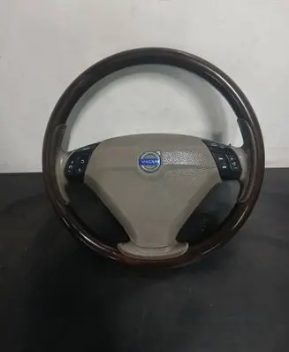 Volvo XC90 Steering wheel P550622