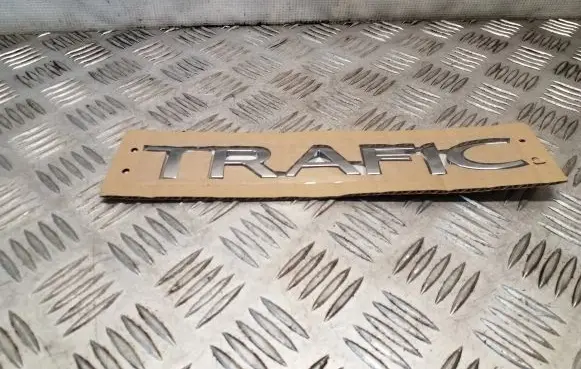 Renault Trafic III (X82) Manufacturers badge/model letters 