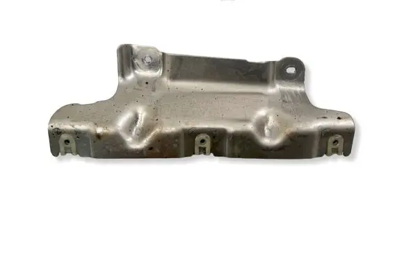 BMW 4 G22 G23 G24 G26 Heat shield in engine bay 7340979 14877811