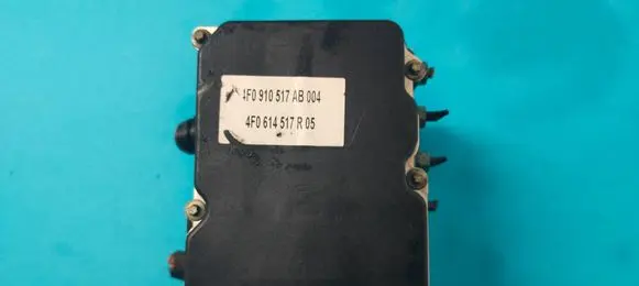 Audi A6 S6 C6 4F ABS Pump 4F0910517AB 4F0614517R