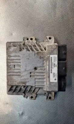 Ford C-MAX II Engine control unit/module ECU S180133063A