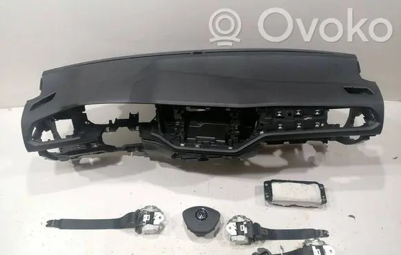 Volkswagen T-Roc Airbag set with panel 