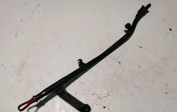 BMW 5 E60 E61 Oil level dip stick 7793309