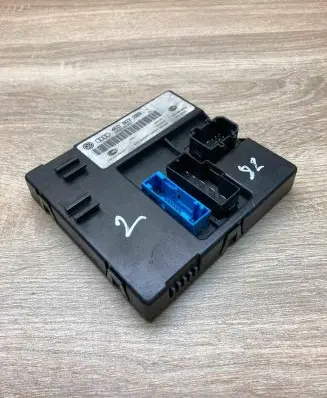 Audi A8 S8 D3 4E Comfort/convenience module 4E0907289 4E0910289A