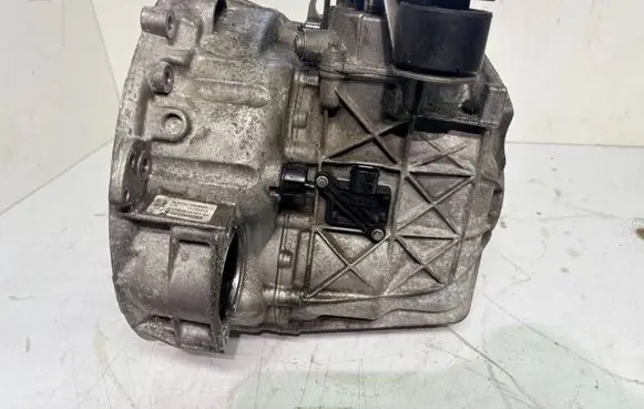 Mercedes-Benz A W176 Manual 6 speed gearbox 43929678 2463601200 0447810540