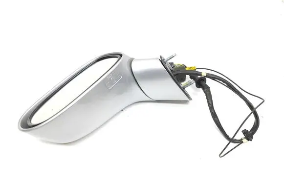 Chevrolet Corvette C6 Front door electric wing mirror E11015629
