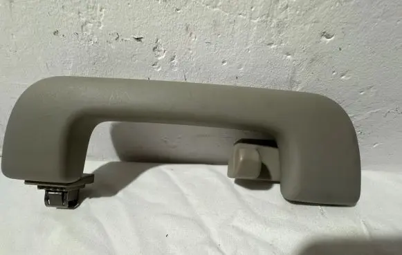 Audi A6 S6 C7 4G Front interior roof grab handle 8K0857607B
