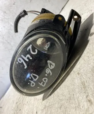 Volkswagen PASSAT B6 Front fog light 27129400