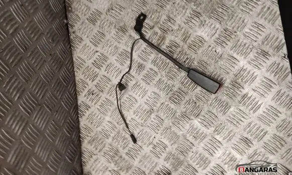 Seat Leon (1P) Front seatbelt buckle 5P0857755F