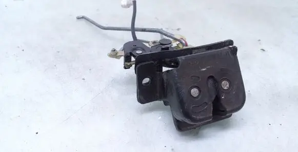 KIA Sorento Tailgate/trunk/boot lock/catch/latch 812303E000