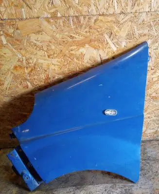 Opel Vivaro Fender