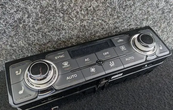 Audi A8 S8 D4 4H Climate control unit 4H0820043E