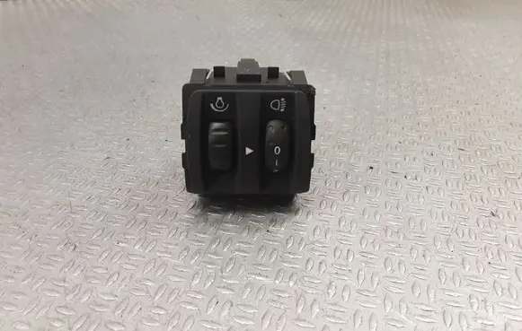 Renault Twingo II Headlight level height control switch 8200095495D