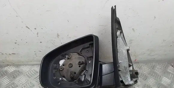BMW X5 E70 Front door electric wing mirror 607095