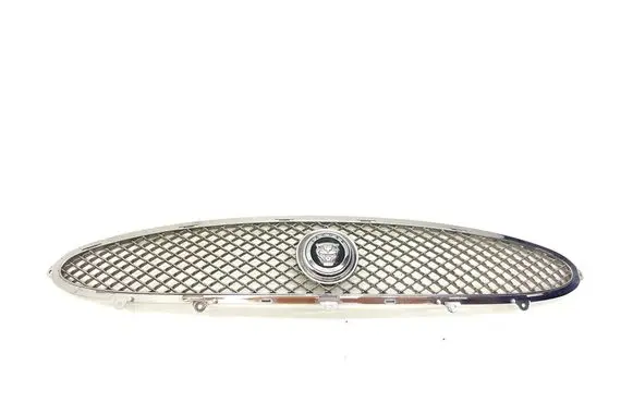 Jaguar XK - XKR Front bumper upper radiator grill 8W8317F791A