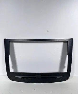 Mercedes-Benz Vito Viano W639 Radio/GPS head unit trim A6396800407 T0023953 P0111493
