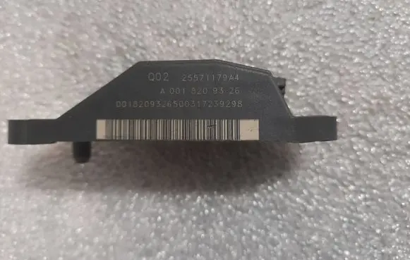 Mercedes-Benz E W211 Airbag deployment crash/impact sensor a0018209326 0018209326