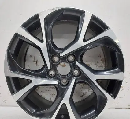 R18 alloy rim