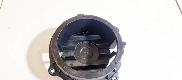 Side speaker trim/cover