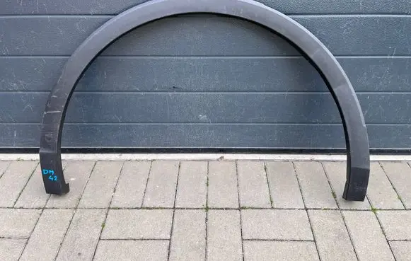 Volkswagen Tiguan Allspace Rear arch trim 5NN854820A
