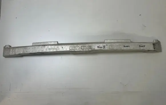 Toyota Prius (XW30) Front bumper foam support bar 5261147040