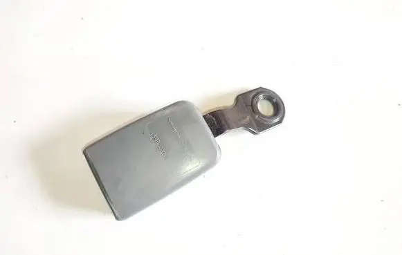 Peugeot 806 Middle seatbelt buckle (rear) ea06851