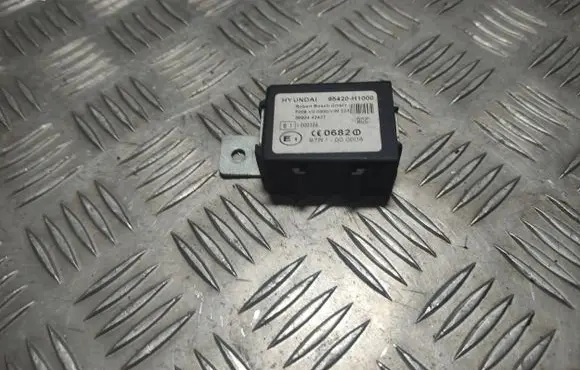 Hyundai Sonata Immobilizer control unit/module 95420H1000 3890442427 97RI000008