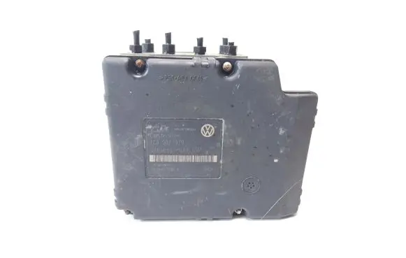 Volkswagen Golf IV ABS Pump 1C0907379 6X0614517
