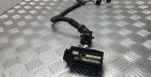 BMW 3 F30 F35 F31 Fuel injector wires 758065404 850789505