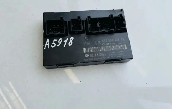 Volkswagen Golf V Comfort/convenience module 1K0959433AK 5dk008583