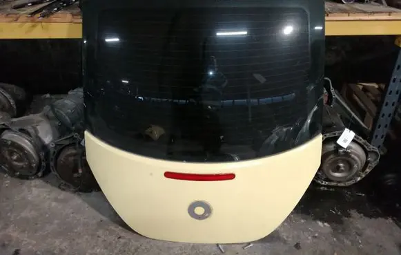 Volkswagen New Beetle Tailgate/trunk/boot lid