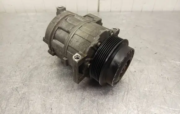 Mercedes-Benz C W203 Air conditioning (A/C) compressor (pump) A0022305011 Z0006496D 0131088124