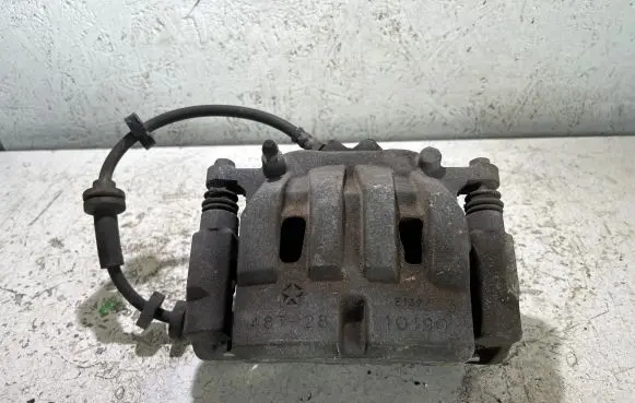 Jeep Cherokee Front brake caliper