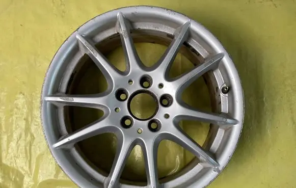 Mercedes-Benz B W245 R17 alloy rim A1694012602 ET49 7,0Jx17H2