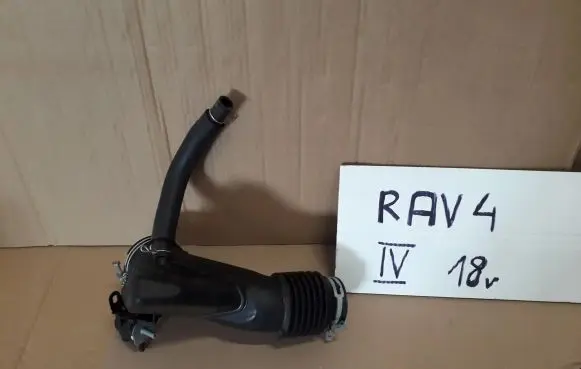 Toyota RAV 4 (XA40) Intercooler hose/pipe