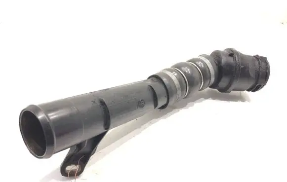 Intercooler hose/pipe