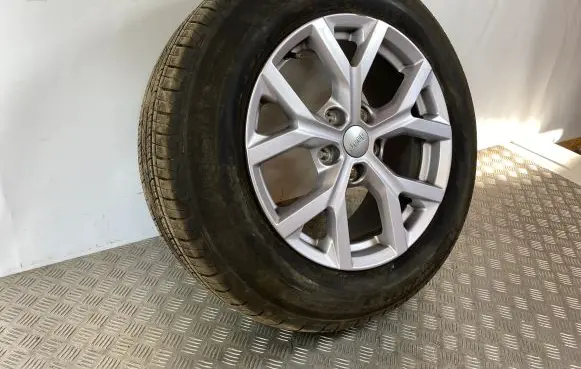 Jeep Grand Cherokee WL R18 alloy rim 