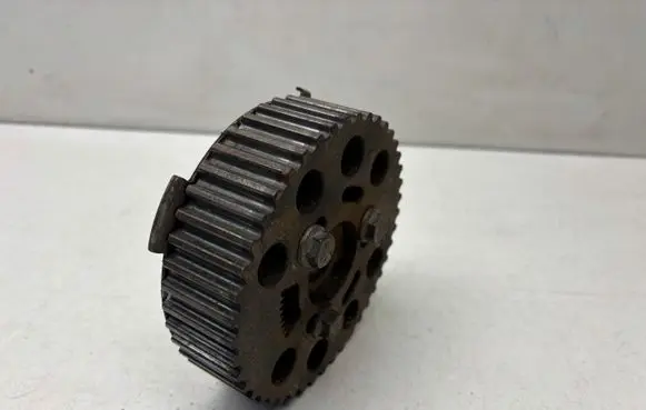 Volkswagen PASSAT B6 Camshaft pulley/ VANOS 03G109239C 038109111E