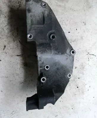 Ford Mondeo MK IV Engine mounting bracket 9662533080