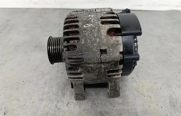 Peugeot 206 Generator/alternator 9646476280