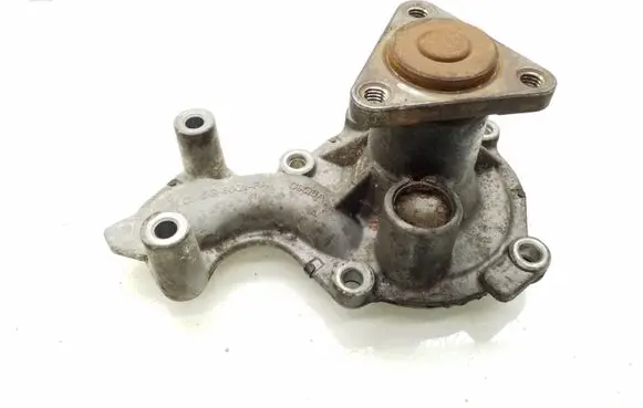 Ford Focus Water pump CM5G8501FA