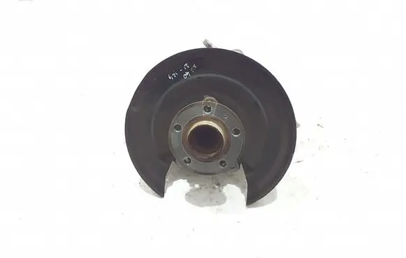 Volvo XC40 Rear wheel hub 32246249