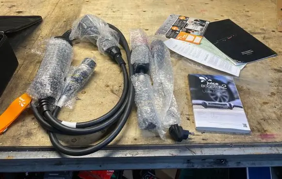 Tesla Model 3 Electric car charging cable Juicebooster2