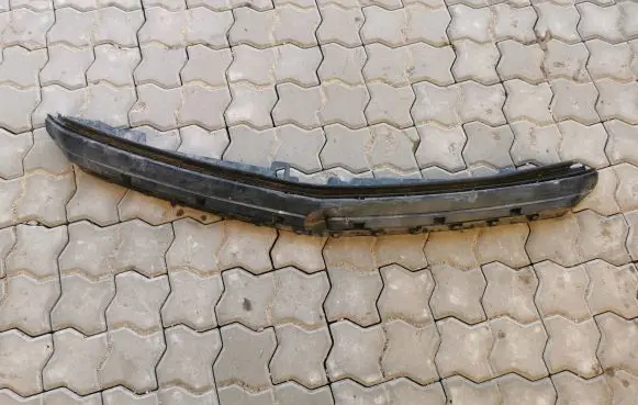 Mercedes-Benz B W246 W242 Front bumper mounting bracket A2468850365 279010003