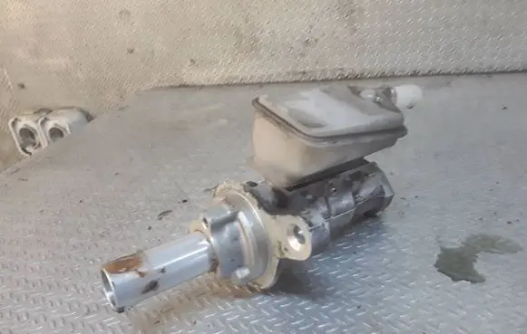 Mazda CX-7 Master brake cylinder 0204223634