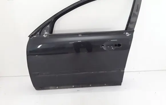 Door (2 Door Coupe)