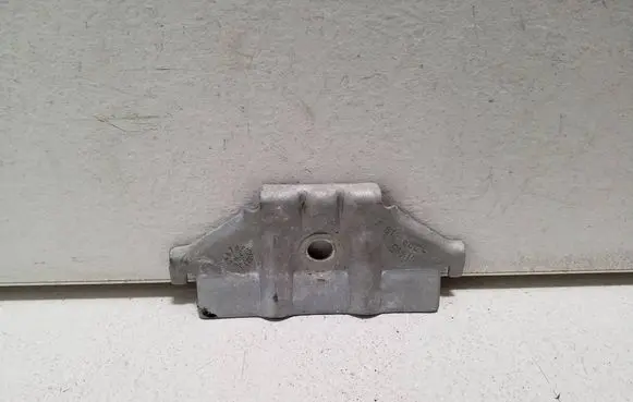 BMW X6 F16 Battery bracket 7612860