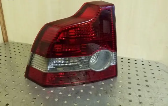 Volvo S40 Rear/tail lights 30698915