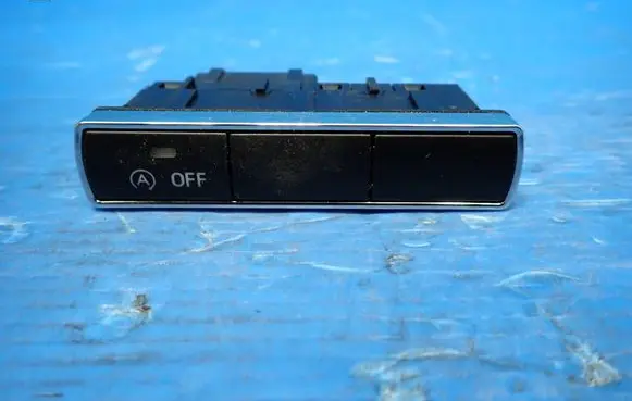 Ford Fiesta Other switches/knobs/shifts C1BTD3L0B 11B573BA